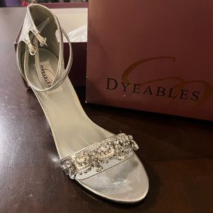 Dyeables Silver Heel